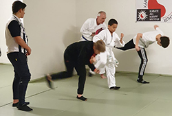 Karate - Selbstverteidiugng